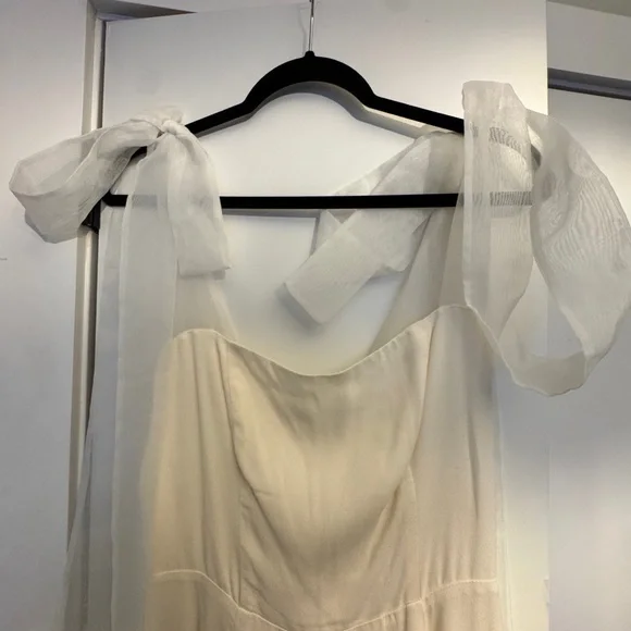 Reformation White/Cream Kairo Dress with Sheer Sleeves - Picture 6 of 9
